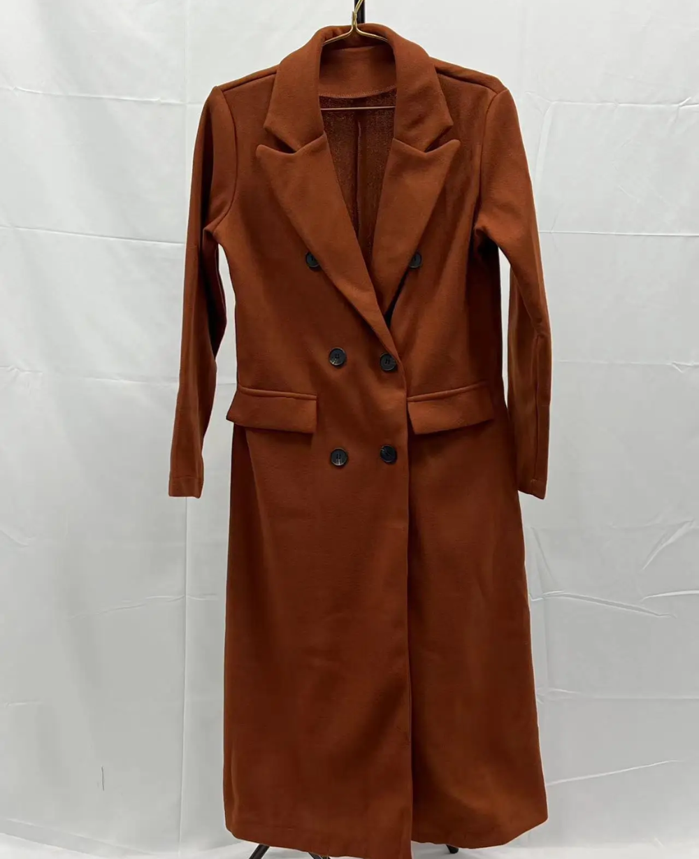 Eleganter Taillierter Doppelchnopf Langer Trenchcoat für Damen | Ideal für alle Jahreszeiten