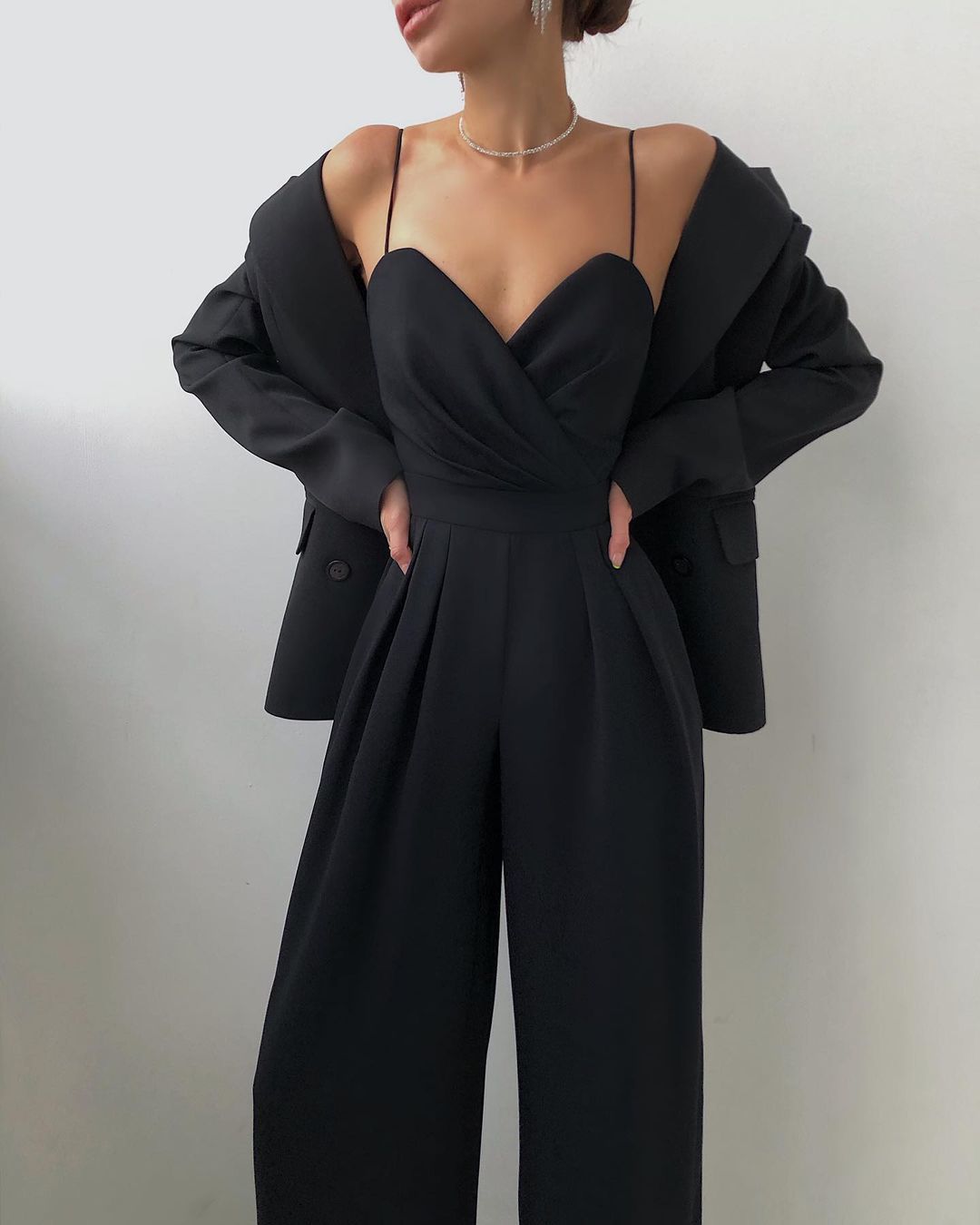 Elegant Spaghettiträger Weitbein Jumpsuit für Damen | Perfekt für legere Tage