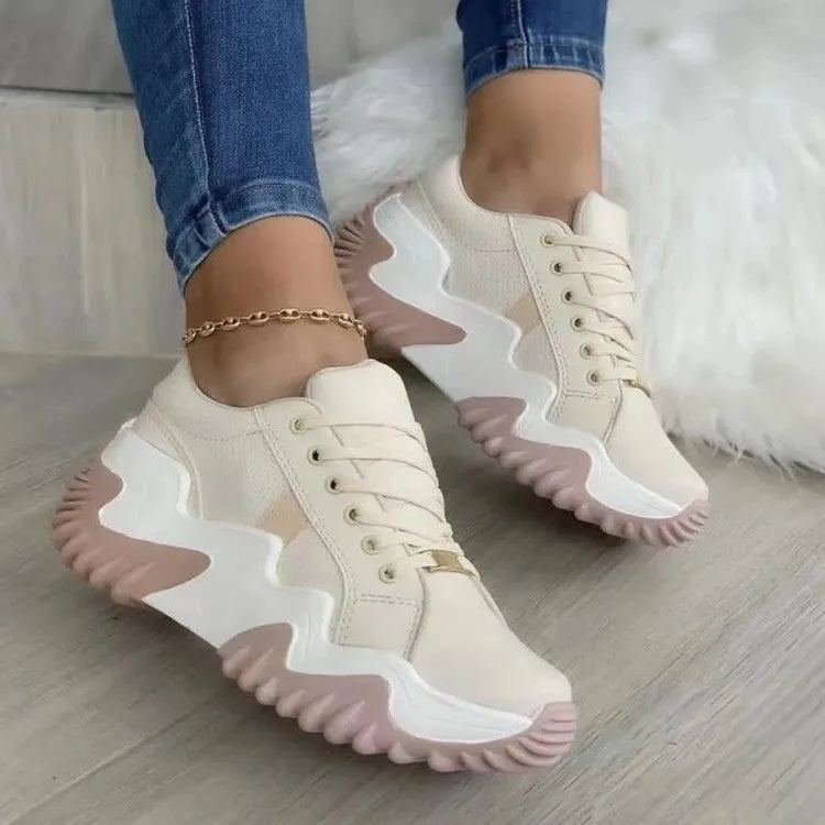 Klobige Weiss Schnür-Sneaker mit Beige und Silber-Akzente für Damen | Ideal für jede Jahreszeit