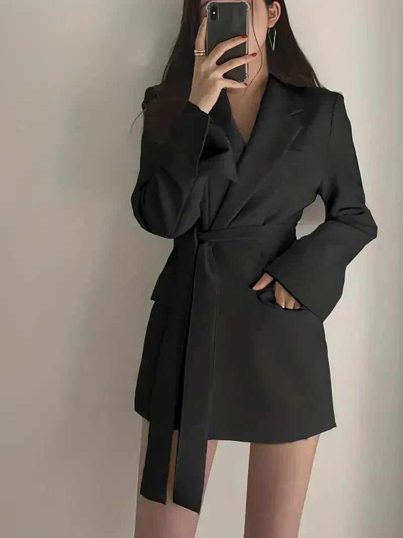 Lässiges Blazer-Kleid Mit Tasche Und Langem Gurt Für Damen | Ideal für alle Jahreszeiten