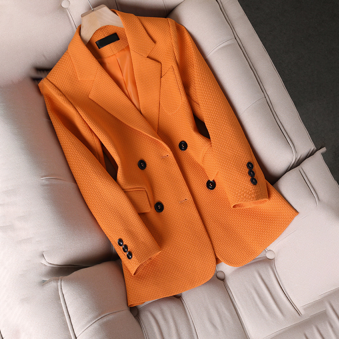 Schicker Orangefarbener Blazer Mit Chnöpfl Und Strukturstoff für Damen | Ideal für alle Jahreszeiten