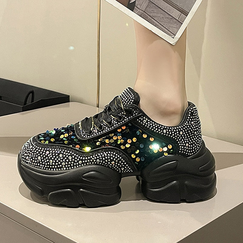 Chunkelig Schnür Sneakers Mit Perle Und Pailletten für Damen | Ideal für jede Jahreszeit