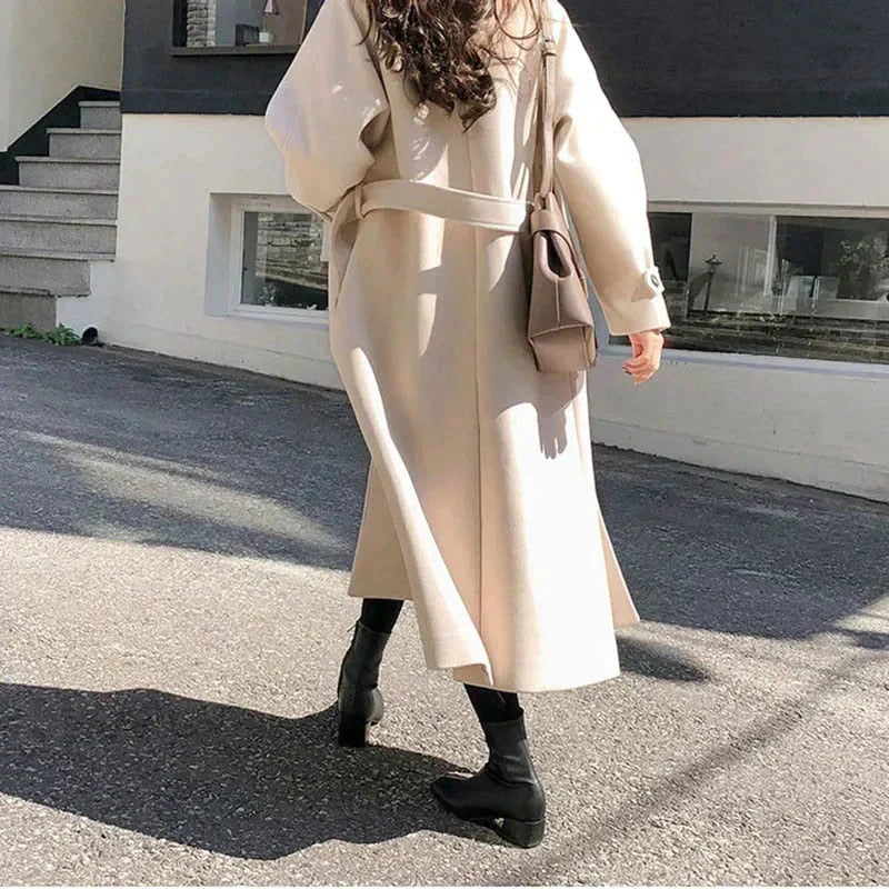 Eleganter Langer Trenchcoat Mit Chnöpfe Und Krage für Damen | Ideal für alle Jahreszeiten