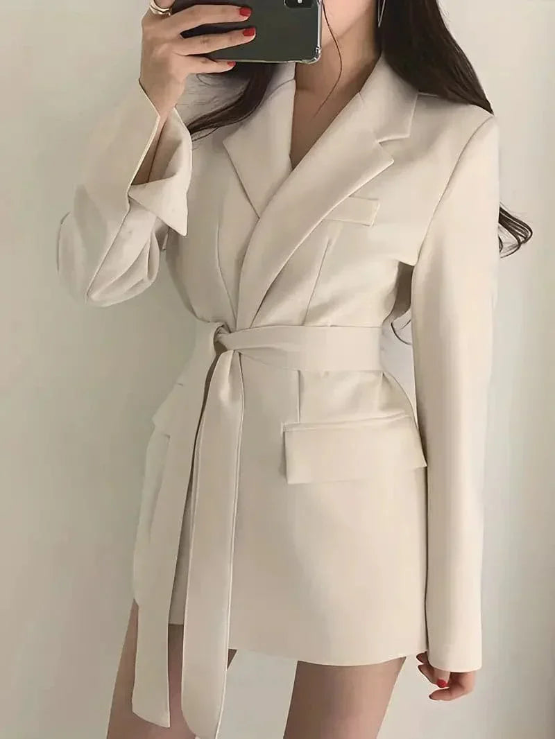 Lässiges Blazer-Kleid Mit Tasche Und Langem Gurt Für Damen | Ideal für alle Jahreszeiten