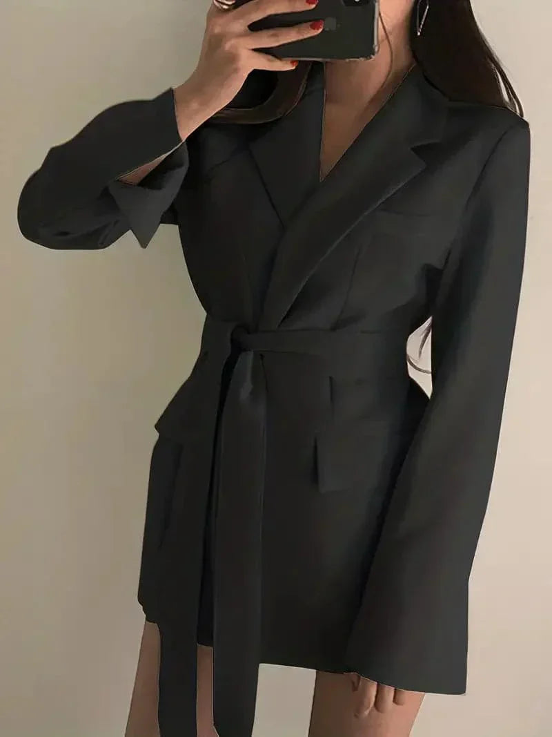 Lässiges Blazer-Kleid Mit Tasche Und Langem Gurt Für Damen | Ideal für alle Jahreszeiten